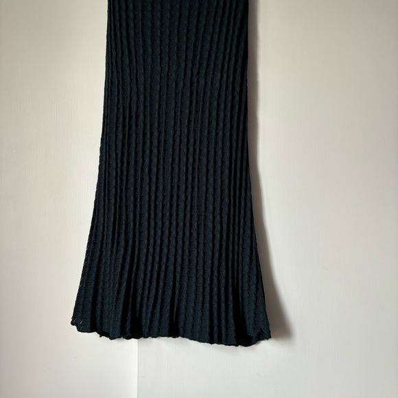 Zara Cable Knit Midi Skirt in Dark Green - Picture 3 of 8